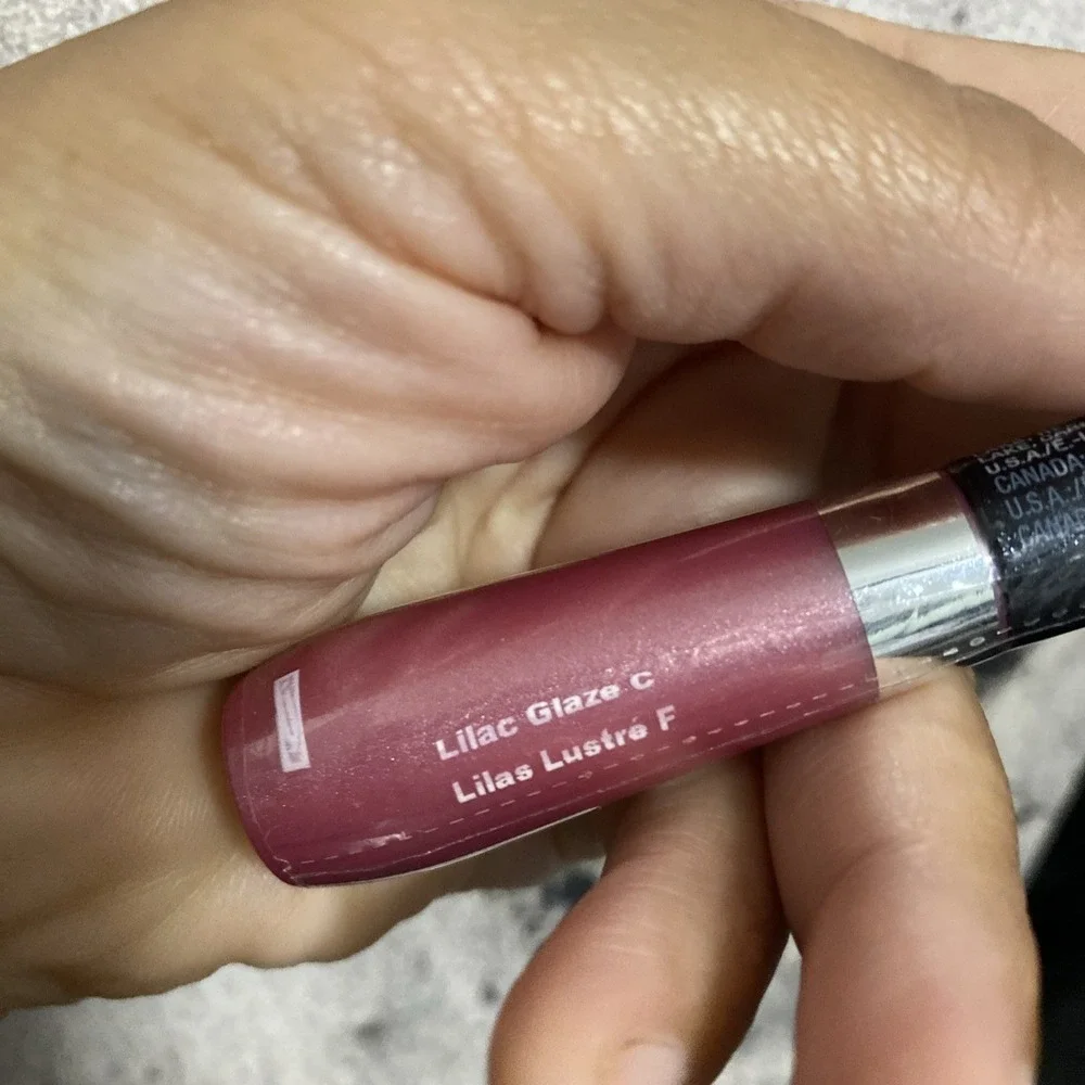 Avon Shine Supreme Lip Color Lip Gloss‎ Lilac Glaze New Sealed